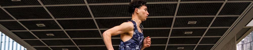 Fascia illustrativa di un articolo sulla scelta di un reggiseno sportivo