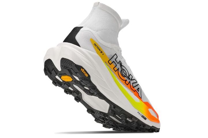 Les caract&eacute;ristiques cl&eacute;s de la Hoka Tecton X 4
