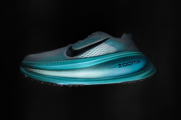 Nike Vomero 18